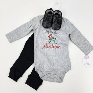 Little Treasure Baby 3-6M Mistletoe Christmas Cotton Bodysuit, Pants & Shoes Set